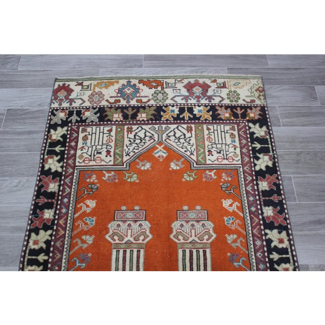 1970s Farmhouse Style Turkish Wool Oushak Area Rug For Sale - Image 4 of 12