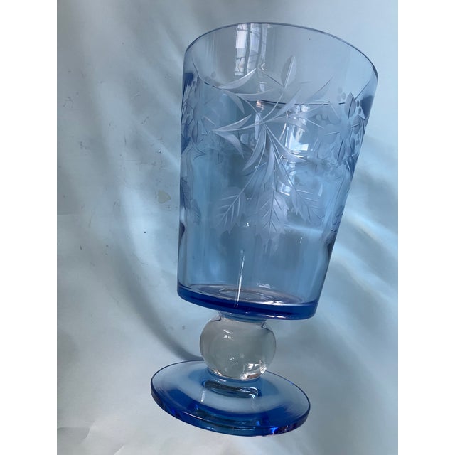 1930s 1930's American Engraved Cut Glass Cornflower Blue Pedestal Floral Vase For Sale - Image 5 of 11
