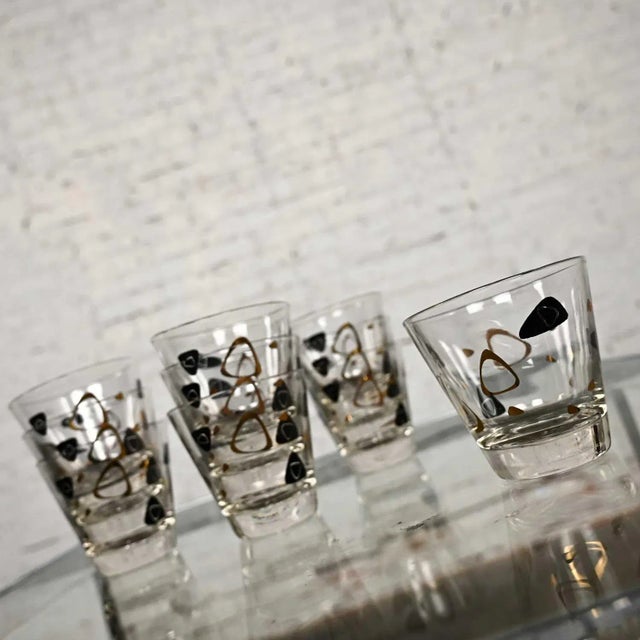 Federal Glass 1950’s MCM Federal Glass Fantasy Black & 22 Karat Gold Manhattan Glasses Set of 10 For Sale - Image 4 of 13