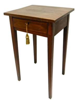Early 19th Century Federal Hepplewhite Nightstand With Drawer