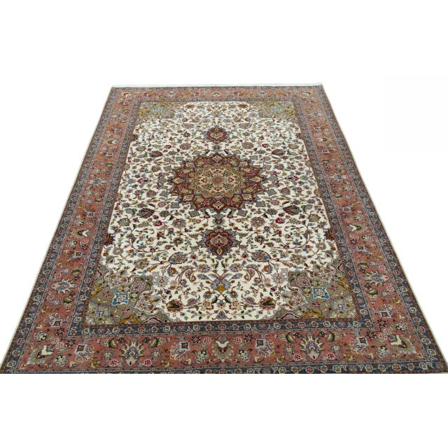 Hand-Knotted Oriental Rug in Silk For Sale - Image 4 of 13