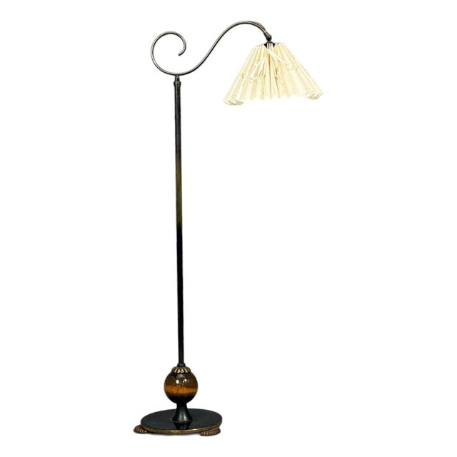1950s Mid-Century Modern Floor Lamp, Patinated Brass, Wood, Fabric For Sale