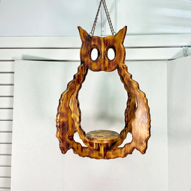 1970s Vintage Boho Chic Folk Art Burnt Pine Owl Hanging Planter. For Sale - Image 12 of 12