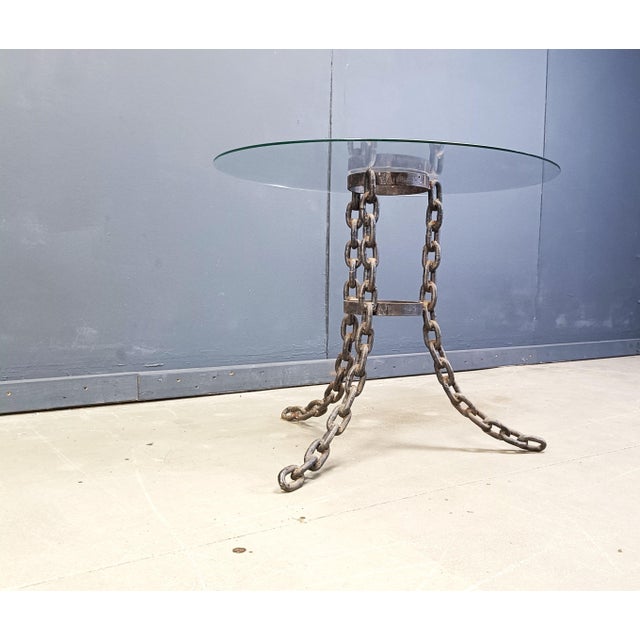 Brutalist Chain Link Coffee Table, 1970s, in Good conditions. Designed 1970 to 1979