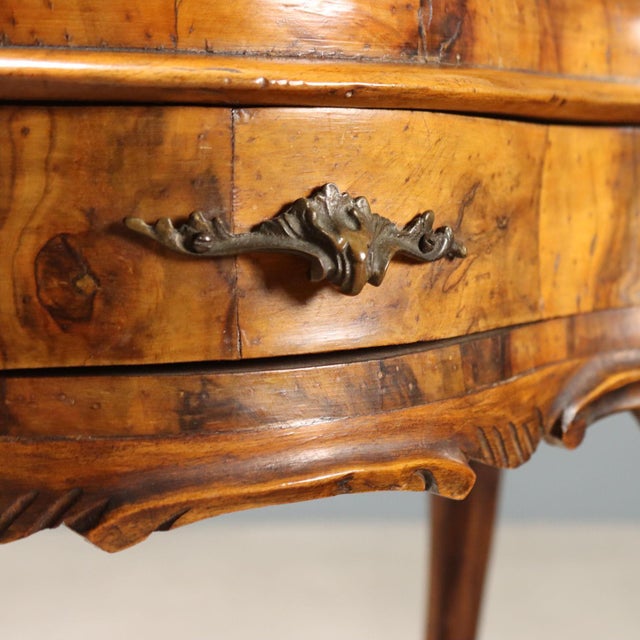 Barocchetto Style Walnut Nightstands, Set of 2 For Sale - Image 5 of 14