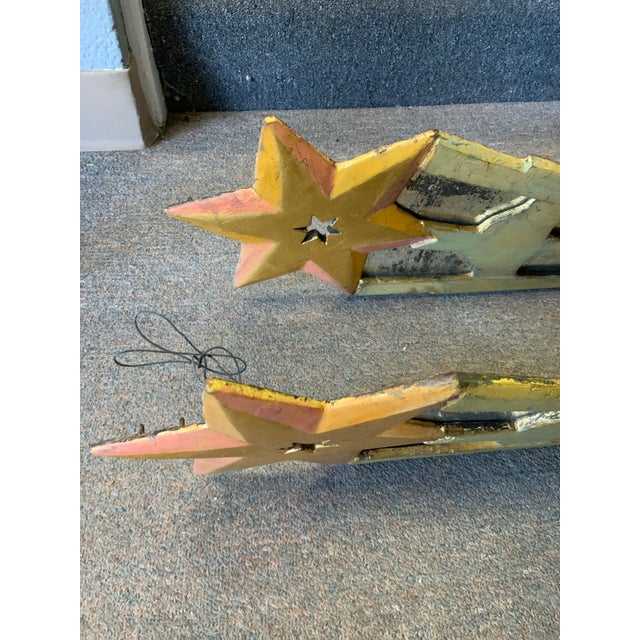 Pair of Carved Wood Sconces With Mirrored Panels. For Sale In New York - Image 6 of 7