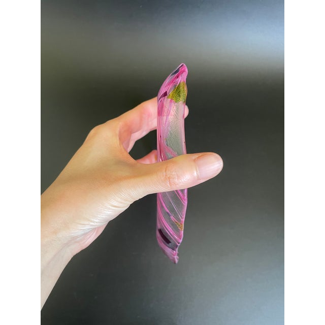 Glass Artisan Glass Tray in the Shape of Heart by Joy Mc For Sale - Image 7 of 9