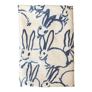 Hunt Slonem for Groundworks Lee Jofa Hutch Print Bunnies Linen Fabric, Navy For Sale