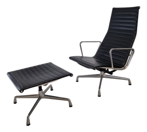 Set of Model Ea 124 + 125 Vitra Lounge Chair and Ottoman by Charles & Ray Eames, 1999
