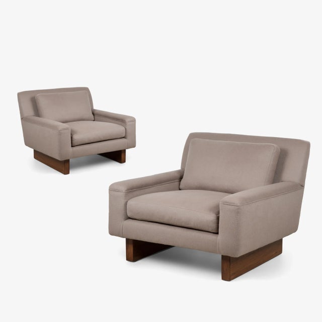 Bernhardt Furniture Club Lounge Chairs in Alpaca Wool With Walnut Bases by Flair, Pair For Sale - Image 13 of 13