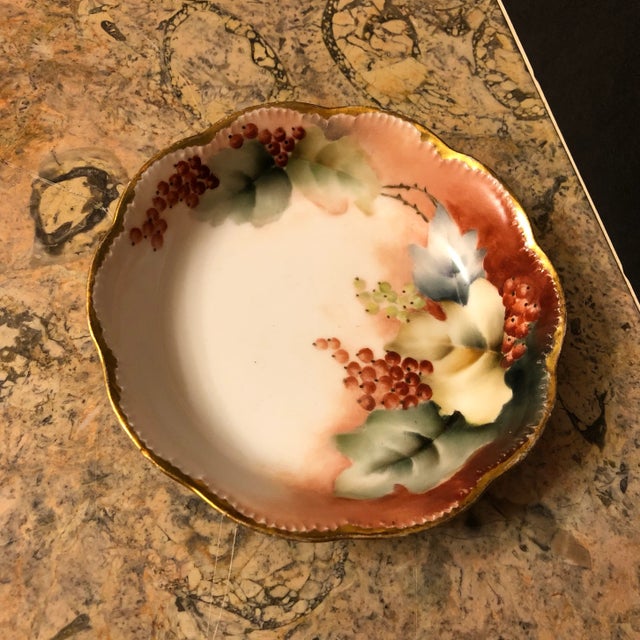 French Limoges Small Scalloped Bowl For Sale - Image 3 of 5