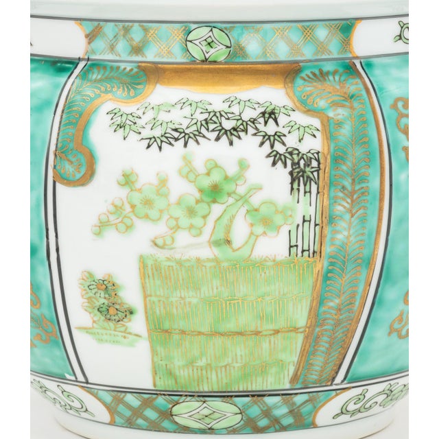 Gold Imari Hand-Painted Porcelain Jardinieres, 3 For Sale In New York - Image 6 of 12