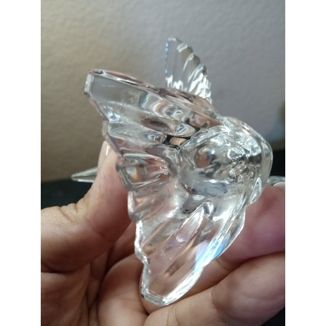 EXQUISITE Signed Steuben NY Pair of 3" Flight Birds Figurines The product is a pair of signed Steuben NY 3" flight birds...