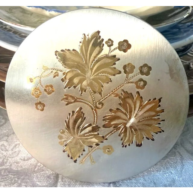 Mid-Century Modern Mid-Century Rex Fifth Avenue Sterling Silver & Vermeil Floral Powder Compact For Sale - Image 3 of 10