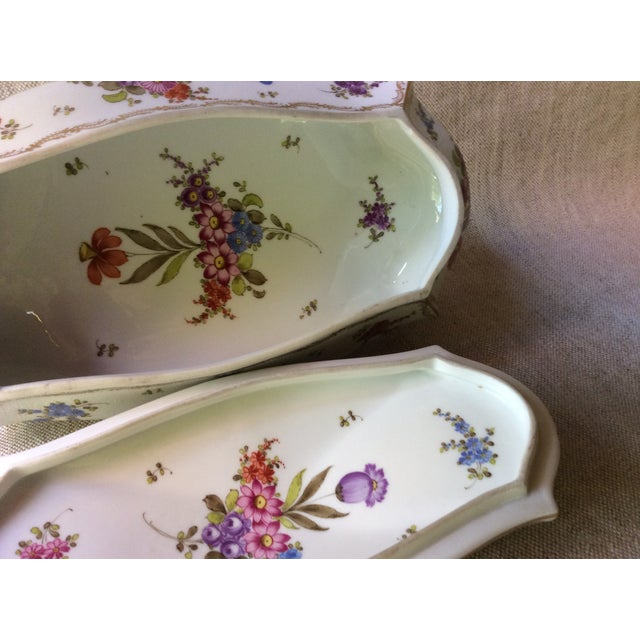 Exceptional Dresden Porcelain Covered Box by Adolph Hamann, Early 19th Century For Sale - Image 6 of 12