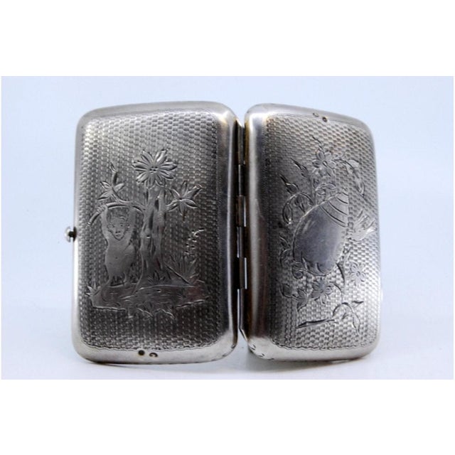 Silver Cigarette Case with Monkey on Tree and Beehive Engravings For Sale - Image 6 of 9