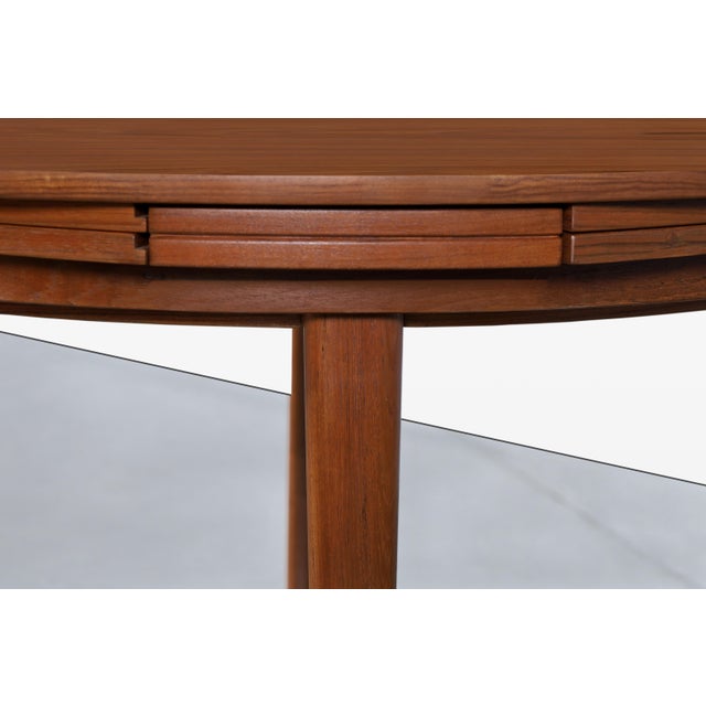 Mid-Century Modern Danish Modern Expanding “Flip-Flap” Dining Table by Dyrlund, 1960s For Sale - Image 3 of 11
