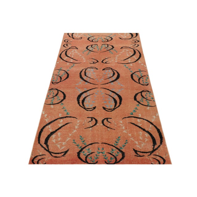 1960s Vintage Zeki Müren Rug in Peach With Colorful Geometric Patterns From Rug & Kilim For Sale - Image 5 of 8