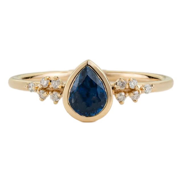 Pear Cut Blue Sapphire and Diamond Cluster Vintage Ring in 14k Gold Size 5 For Sale