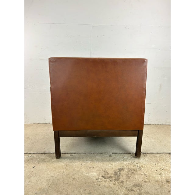 Brown Mid Century Modern Brown Vinyl Lounge Chair With Walnut Base For Sale - Image 8 of 12