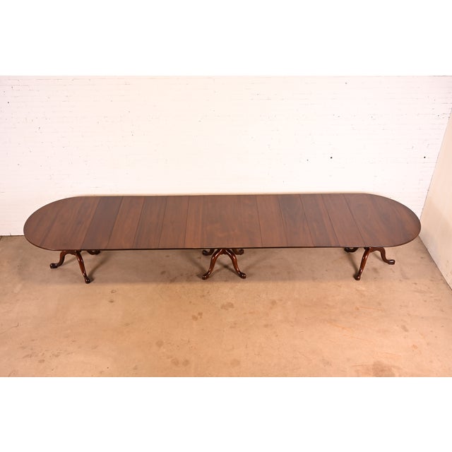 Henkel Harris Henkel Harris Georgian Solid Mahogany Monumental Triple Pedestal Extension Dining Table, Newly Refinished For Sale - Image 4 of 13