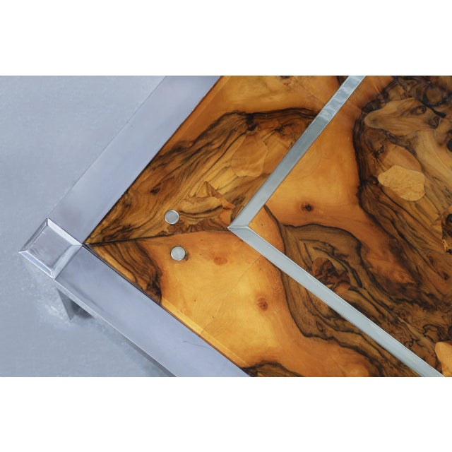 Mid-Century Modern Monumental Oyster Burl Wood and Aluminum Coffee Table, 1970s For Sale - Image 3 of 14
