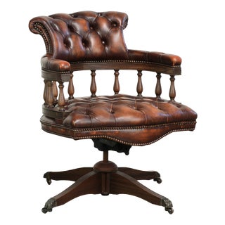English Cowhide Chesterfield Swivel and Tilt Button Office Chair For Sale