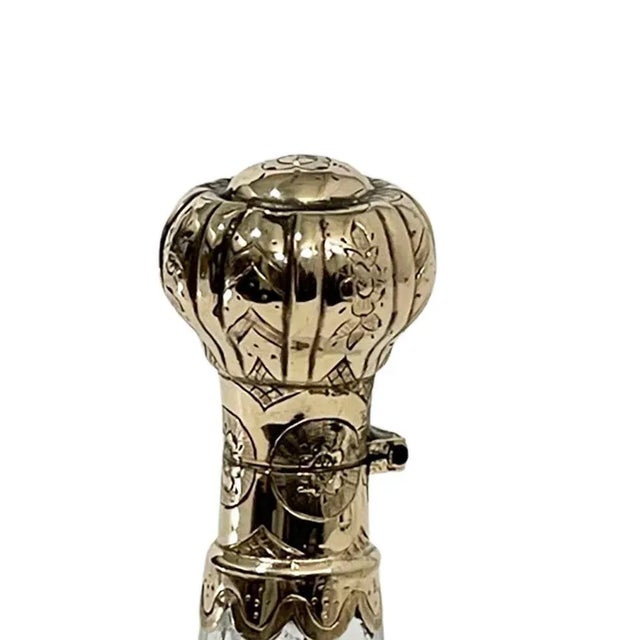 19th Century Dutch Crystal and Gold Perfume Bottle For Sale - Image 3 of 6