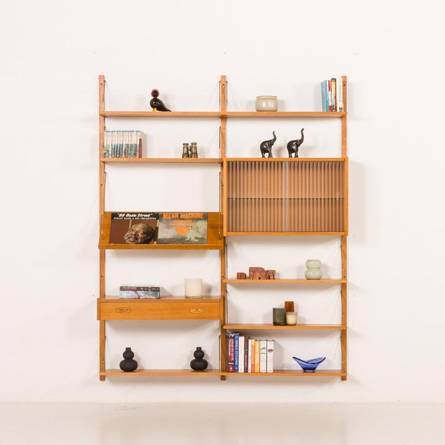 Mid-Century Modern PS System Oak Wall Unit from Randers Møbelfabrik, 1970s For Sale - Image 3 of 16