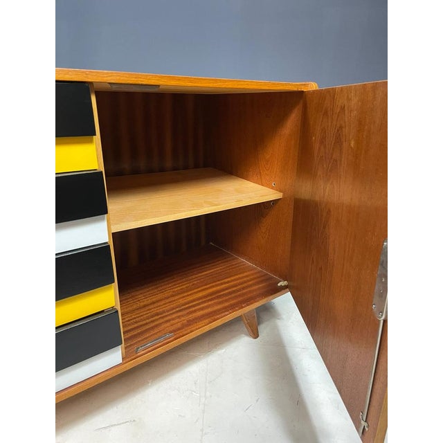 U-458 Sideboard by Jiří Jiroutek for Interier Praha, Czechoslovakia, 1960s For Sale - Image 4 of 14
