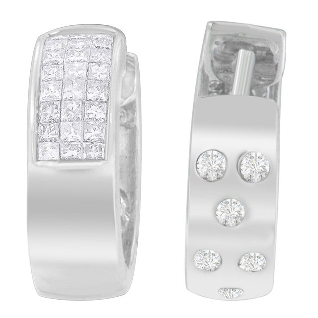 Contemporary 14K White Gold 1 1/8 cttw Princess and Round Cut Diamond Huggie Earrings (H-I, VS1-VS2) For Sale - Image 3 of 4