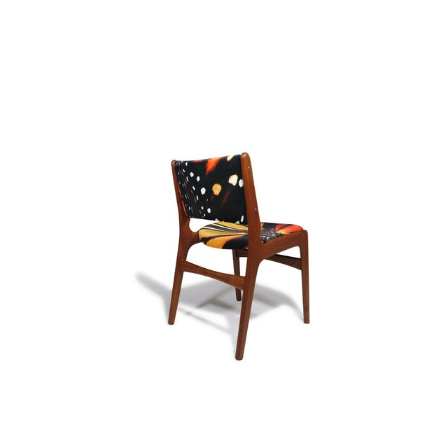Wood Mid 20th Century Restored Mid-Century Erik Buck Danish Teak Dining Chairs in Abstract Velvet Print For Sale - Image 7 of 15