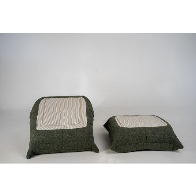 Set of Togo Lounge Chair and Pouf in Grey Tweed Fabric by Michel Ducaroy for Ligne Roset, 1973 For Sale - Image 3 of 18