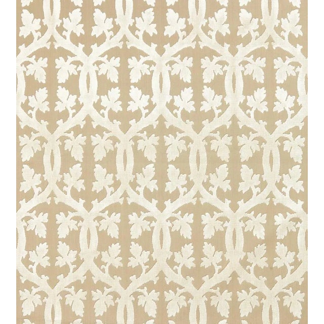Sample - The House of Scalamandré Falk Manor House Fabric, Alabaster For Sale