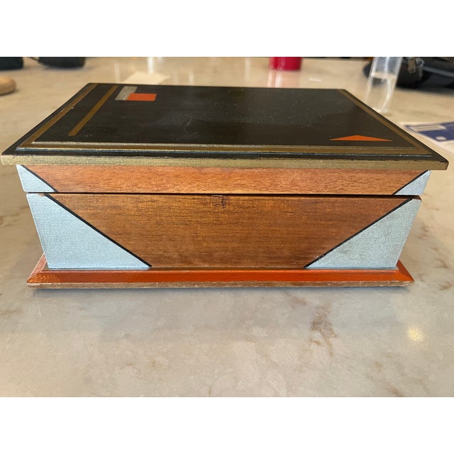 1930s Paul Frankl Style Art Deco Lidded Hand-Painted Geometric Cigar Box Jewelry Box For Sale In Santa Fe - Image 6 of 8