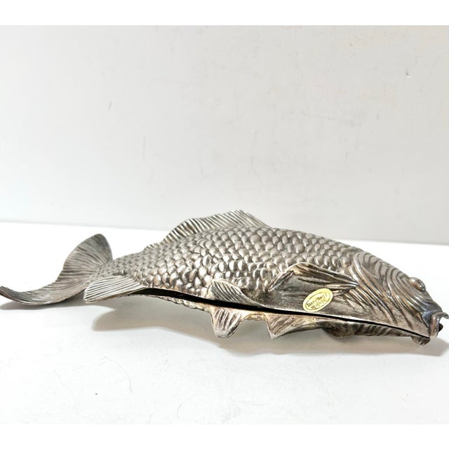Vintage Silver-Plated Figural Fish Menu Holder or Place Card Stand, Mid-20th Century For Sale - Image 9 of 12