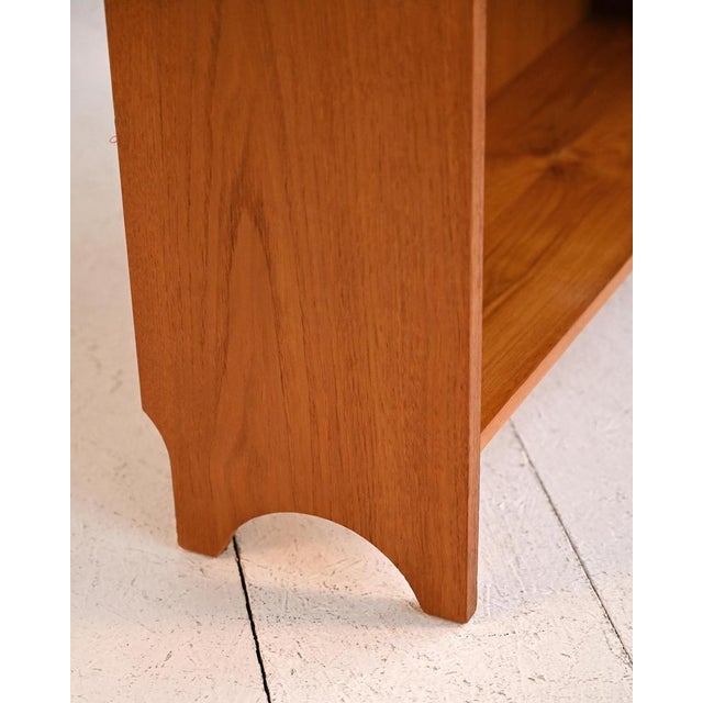 Brown Scandinavian Teak Bookcase, 1950s-1960s For Sale - Image 8 of 9