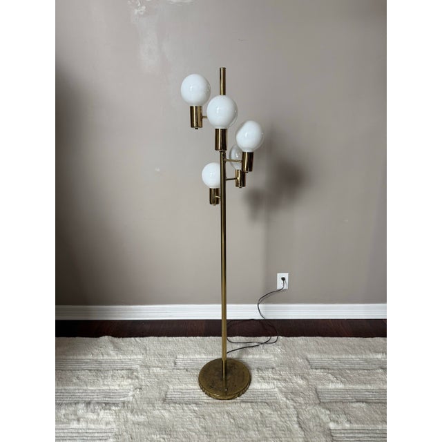 Mid 20th Century Vintage 1970s Mid-Century Modern Sonneman “Waterfall” Cascading Globe Floor Lamp in Brass For Sale - Image 5 of 7