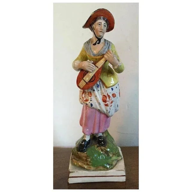 Early 19th Century Antique Early 19th Century English George III Staffordshire Pearlware Figure of a Lady Musician Playing a Mandolin 1810 For Sale - Image 5 of 8