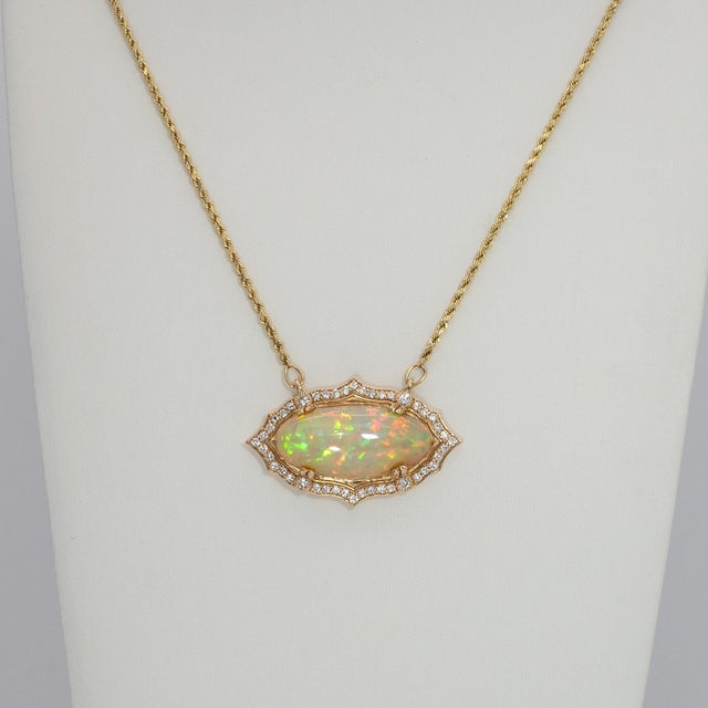 11.2Ct Opal Necklace Attached Chain With Natural Diamond Accents: Solid 14k Gold For Sale - Image 4 of 8
