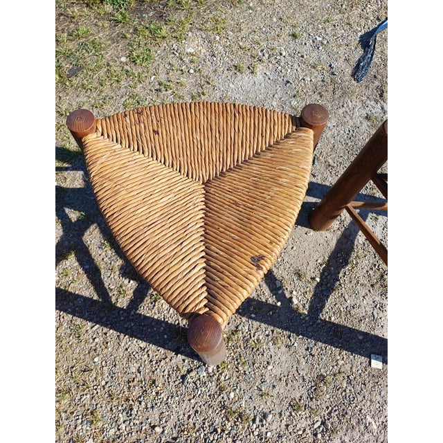 Vintage Triangular Tripod Wood and Straw Stools, 1950, Set of 4 For Sale - Image 4 of 9