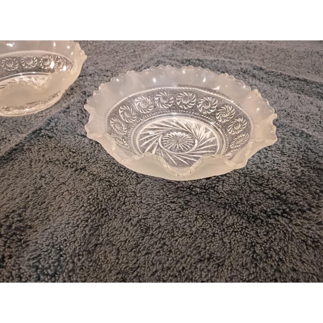 Art Deco Pair of Vintage Frosted Ruffled-Edge Pressed Glass Bowls, Pinwheel Pattern For Sale - Image 3 of 4