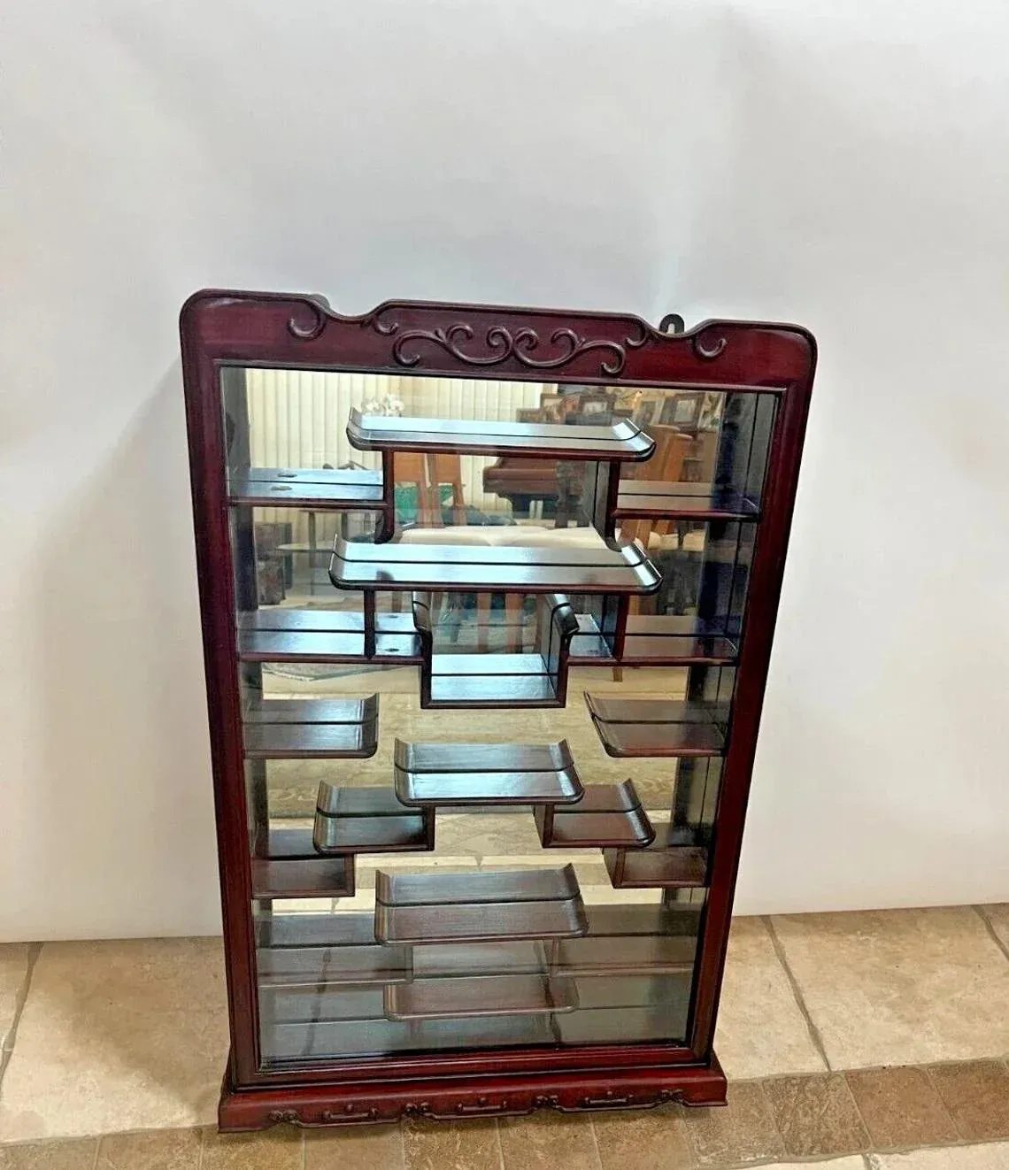 1920s Antique China Cabinet Curio Locking Glass Door Wall Mount 18