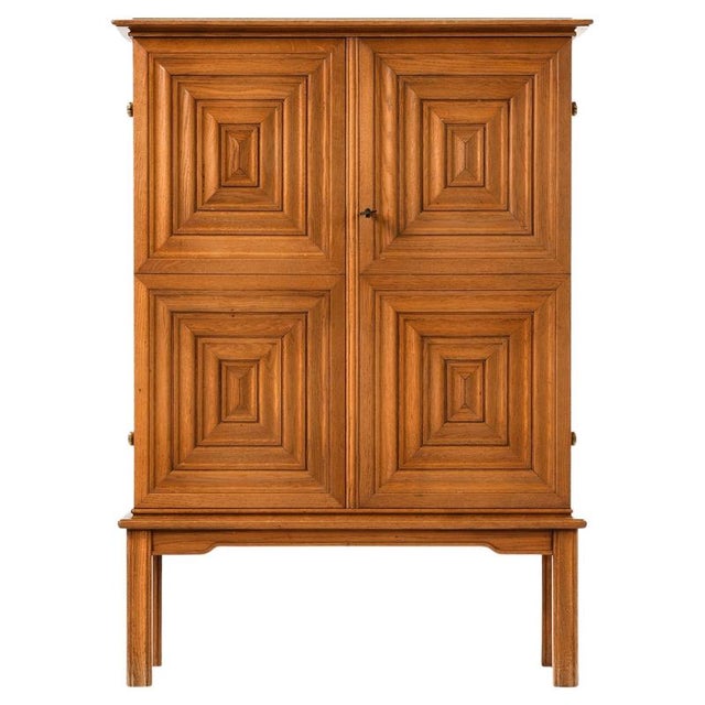 Mid-Century Modern Oak and Brass Cabinet by Oscar Nilsson, 1940s For Sale - Image 11 of 11