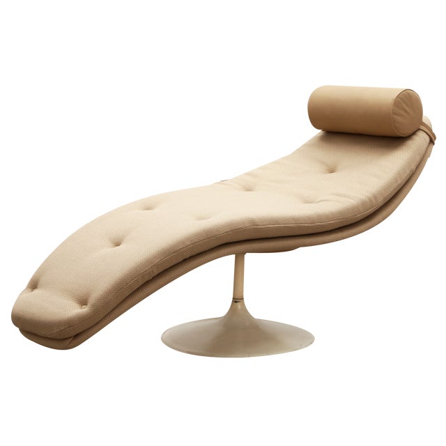 Vintage Lounge Chair in the style of Knoll, 1960s For Sale