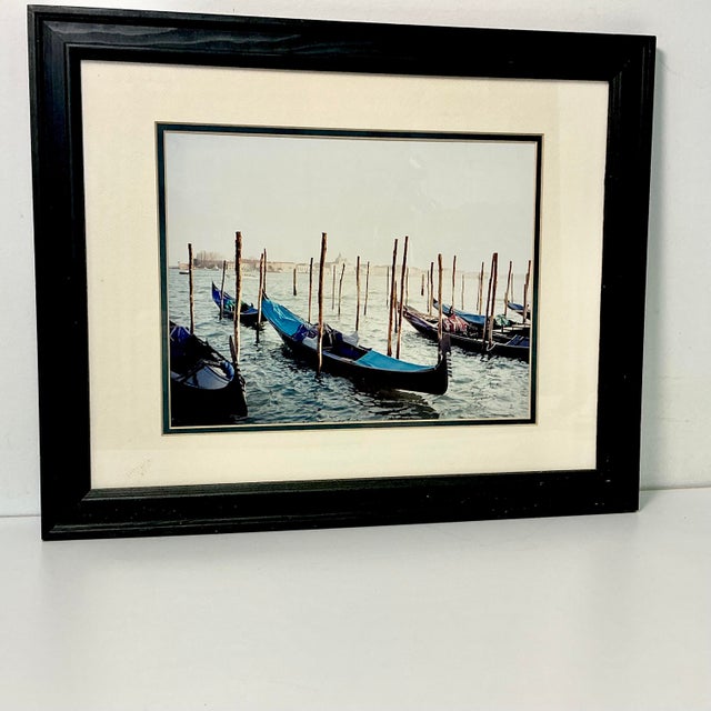 1980s Vintage Italian Coastal Venus Blue Gondola at Dock Framed Photography. For Sale - Image 4 of 13