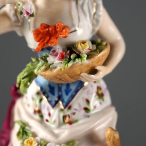 German Figurines from Volksted Porcelain, Set of 2 For Sale - Image 5 of 16