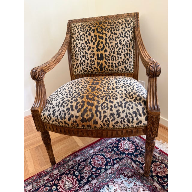 Vintage Pair of Louis XVI-Style Carved Fauteuil Armchairs in Leopard Print For Sale In San Francisco - Image 6 of 12