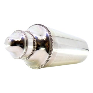 Pearlescent Silver Shaker with Removable Lid For Sale