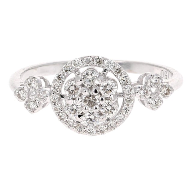 0.43 Carat Cluster Diamond 18 Karat White Gold Ring, Size 6.5 For Sale